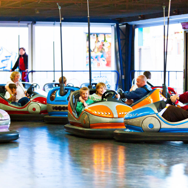 Bakken Forlystelse Radiobilerne Unge Stemning Forlystelser