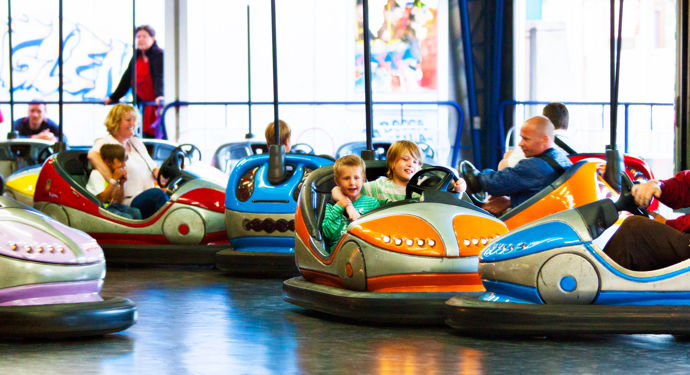 Byt turbånd til sæsonkort i dag og få timevis af sjov på Bakken!