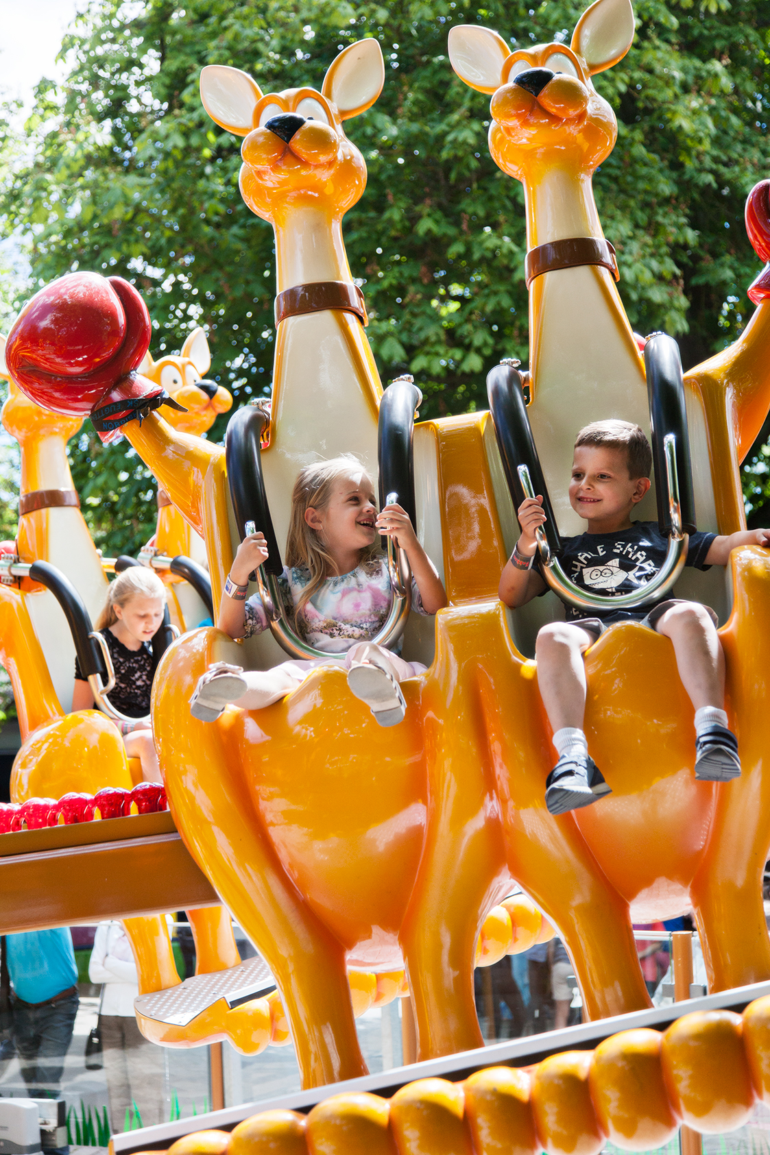 Kom med på en hyggelig hoppetur i Kænguruen på Bakken!