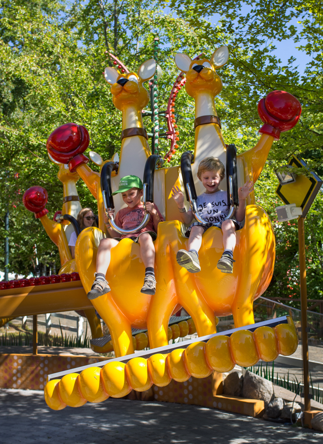 Bakken Forlystelse Kaenguru Gruppe Unge Boernehave