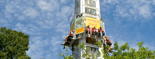 Bakken Forlystelser TaarnGyset Voksen Udflugt Koebenhavn