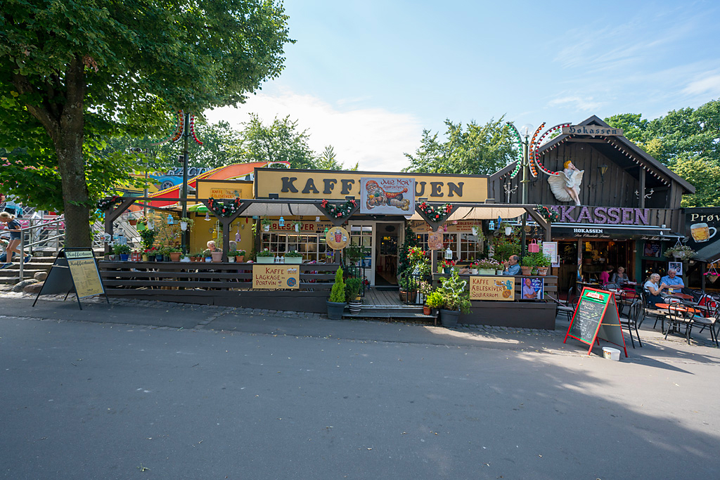 Bakken Cafe Is Fastfood Kaffestuen Facade Aebleskiver