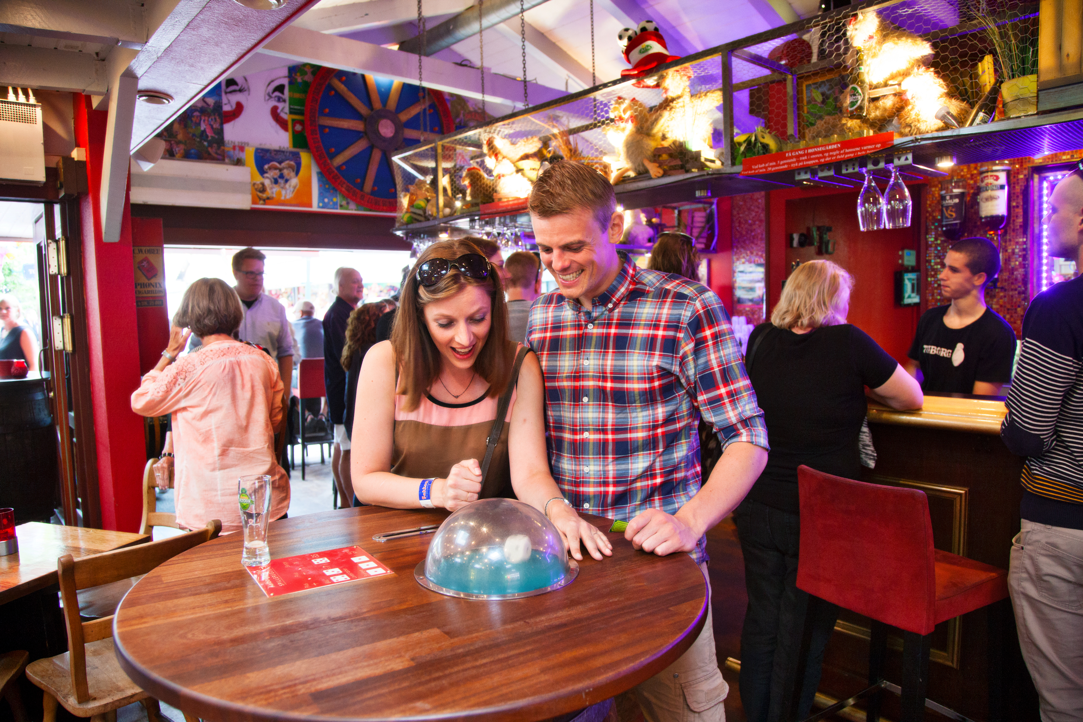 Bakken Pub Bar Malmoekroen 25eren Voksen Stemning Spil