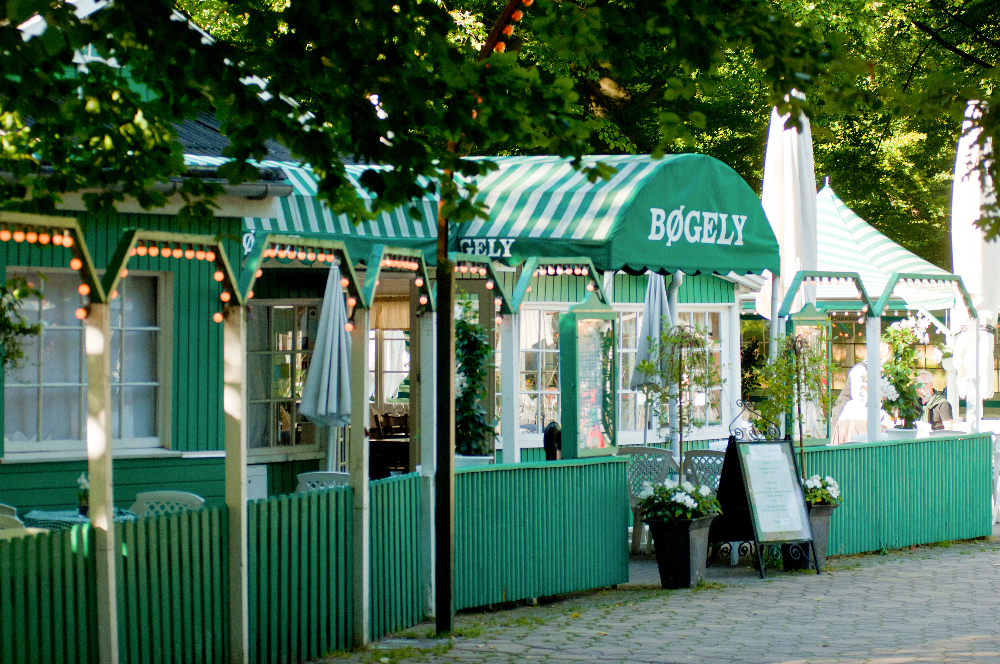 Bakken Restaurant Boegely Facade Belysning