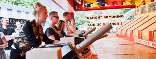 Bakken Spil Sjov Boom Ball Gruppe Voksen Aktivitet i Koebenhavn