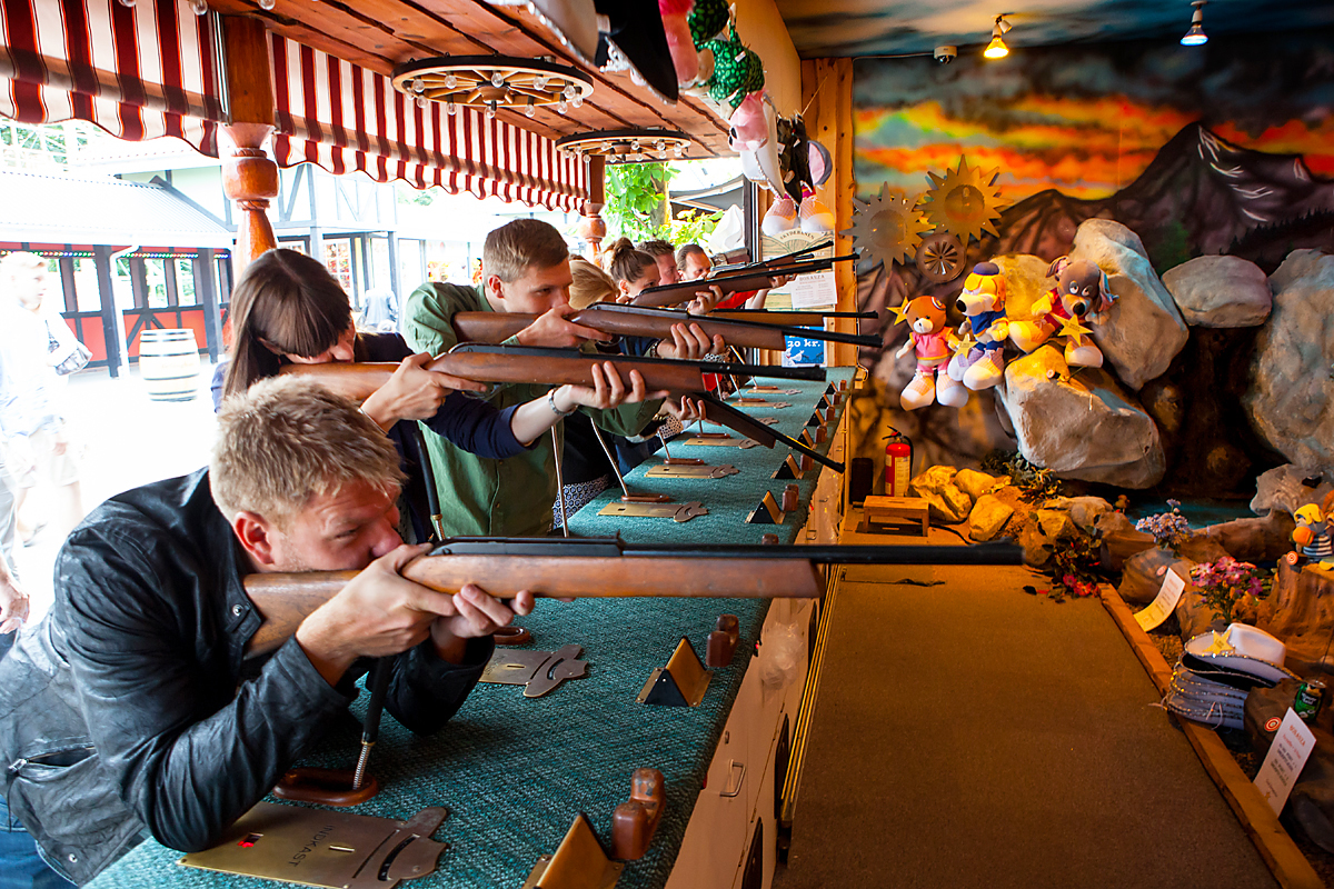 Bakken Spil Sjov Bonanza Gruppe Voksen Aktiviet Udflugt 5 kamp