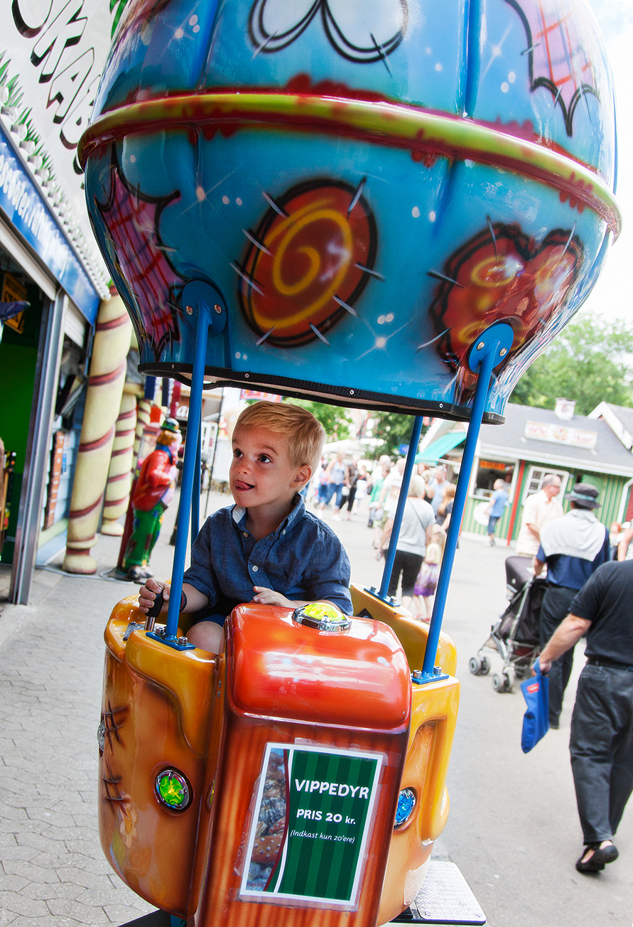 Bakken Spil Sjov Morskabsjunglen Familie Aktiviet