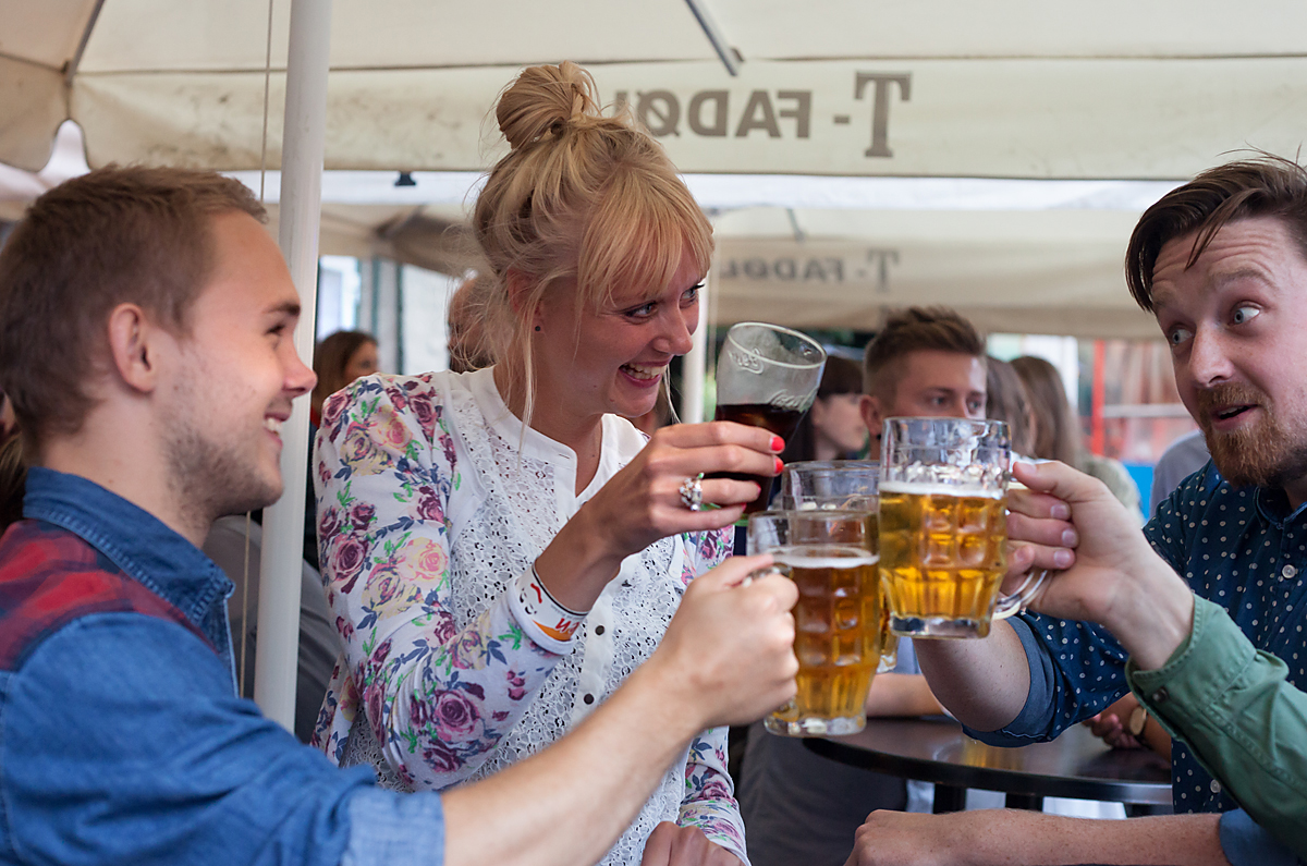 Bakken Pub Bar Ølgod Gruppe Voksen Stemning Øltour Pubcrawl Øl