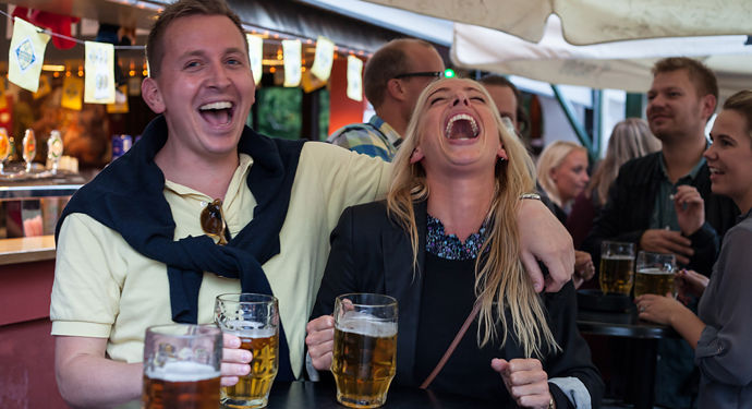 Bakken Pub Bar Ølgod Gruppe Voksen Stemning Øltour Øl
