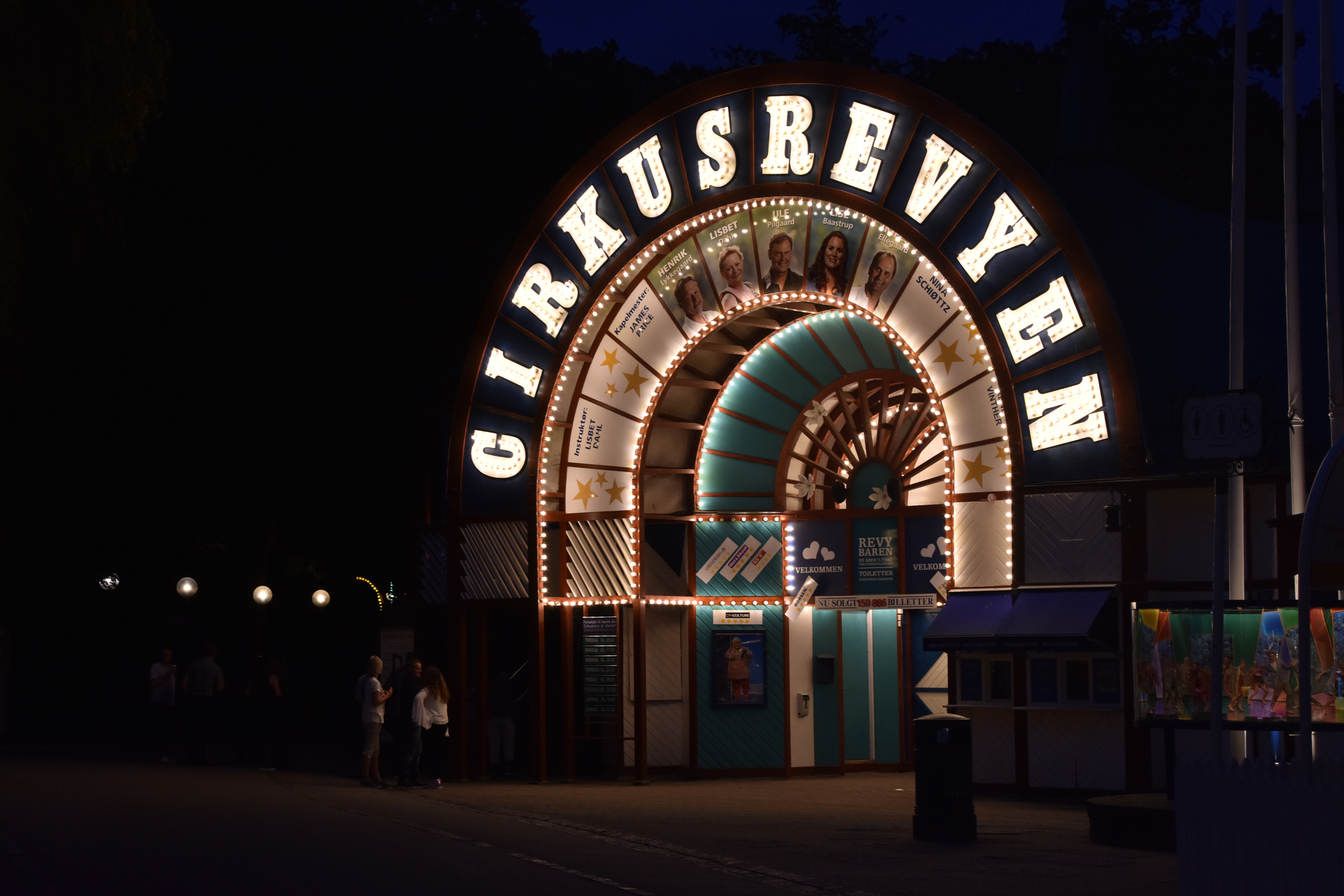 Bakken Underholdning Cirkusrevyen Facade Portal