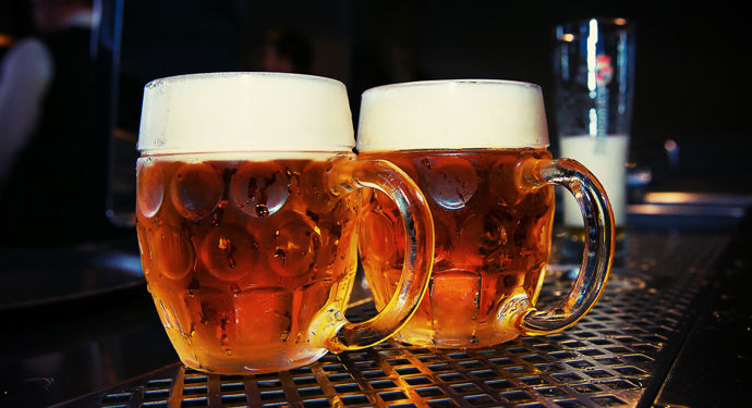 Bakken Mad Drikkevarer Oel Oelglas Bar