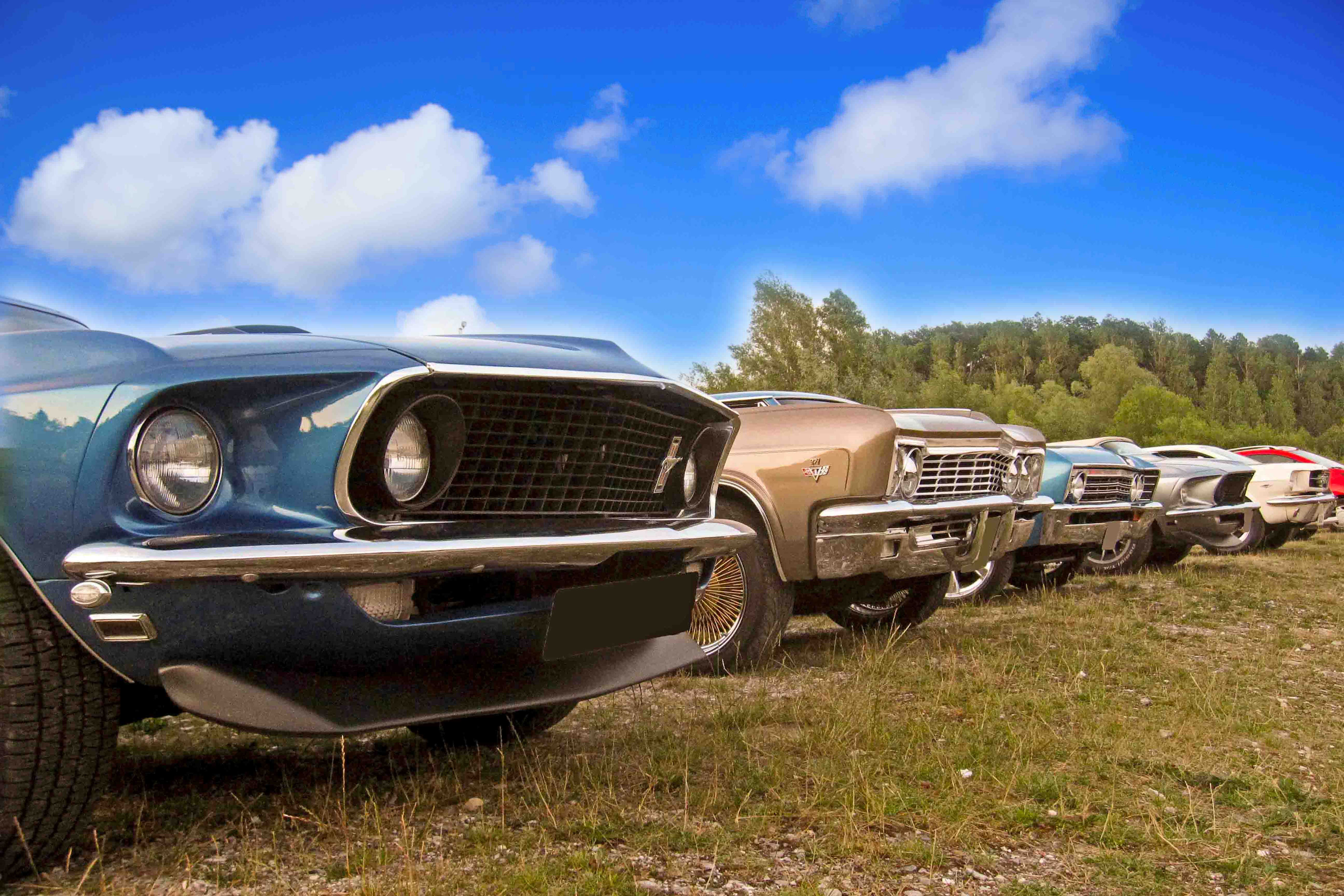 Tag bilen til Bakken - det er nemt at parkere din bil på Bakkens parkeringsplads.