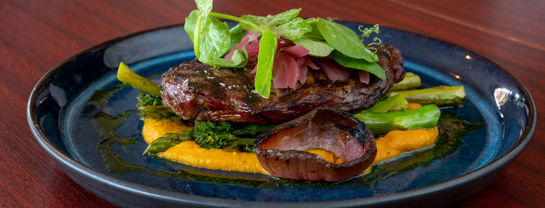 Bakkens Perle Hovedret Mad Koef Boef Restaurant Bakken