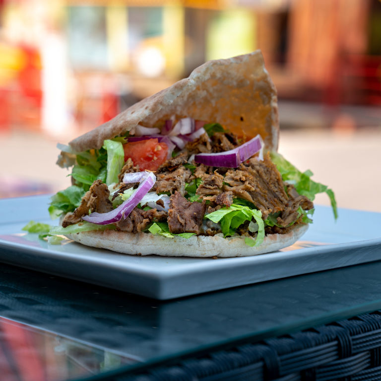 Restaurant Shawarma Hytten på Bakken