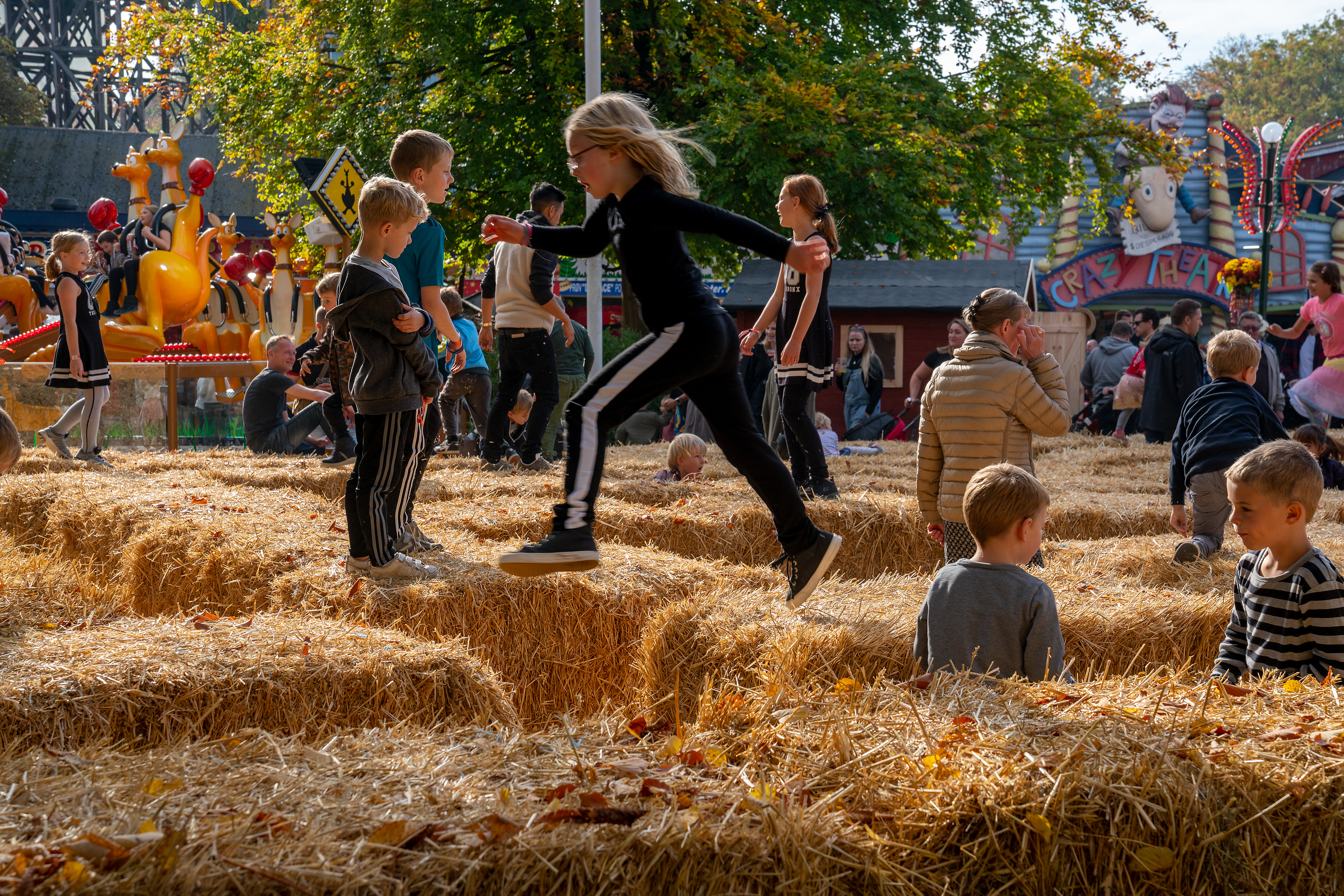 Efteraar Halmballe Efteraarsferie Boern Lege Sjov Aktivitet