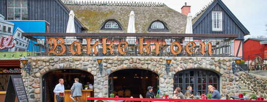 Bakken Pub Bar Bakkekroen Voksen Stemning 2019 Facade