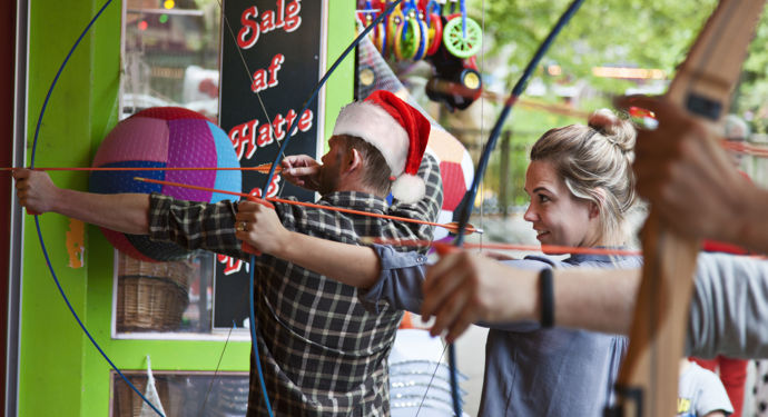 Dyst mod venner og familie i Danmarks sjoveste selskabsleg på Bakken