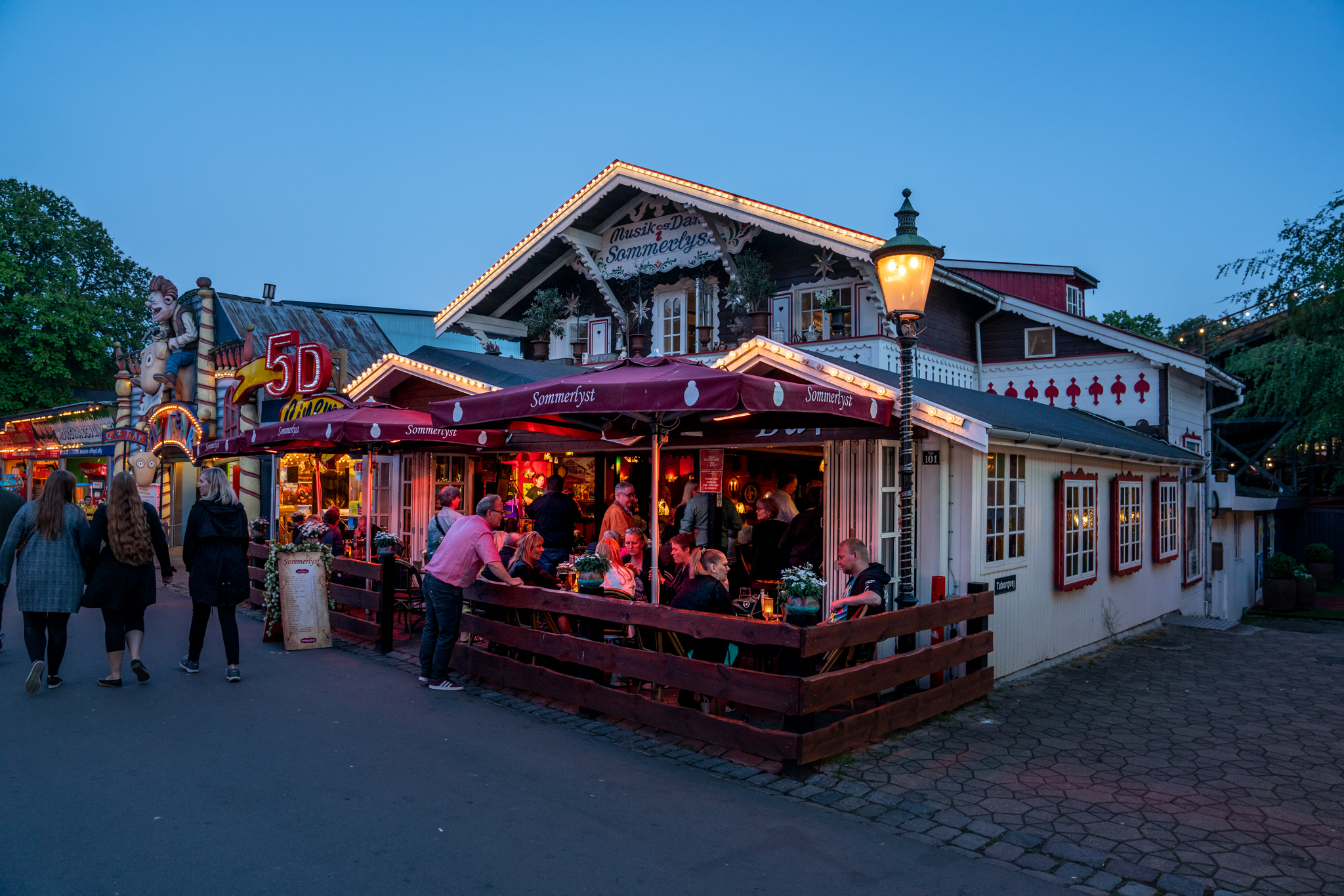 Pub Bar Beværtning Sommerlyst Aften Stemning Fest