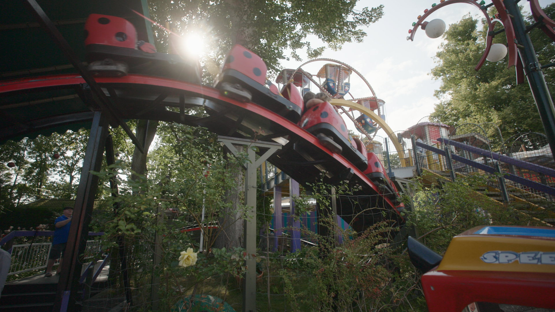 Besøg verdens ældste forlystelsespark nord for København!