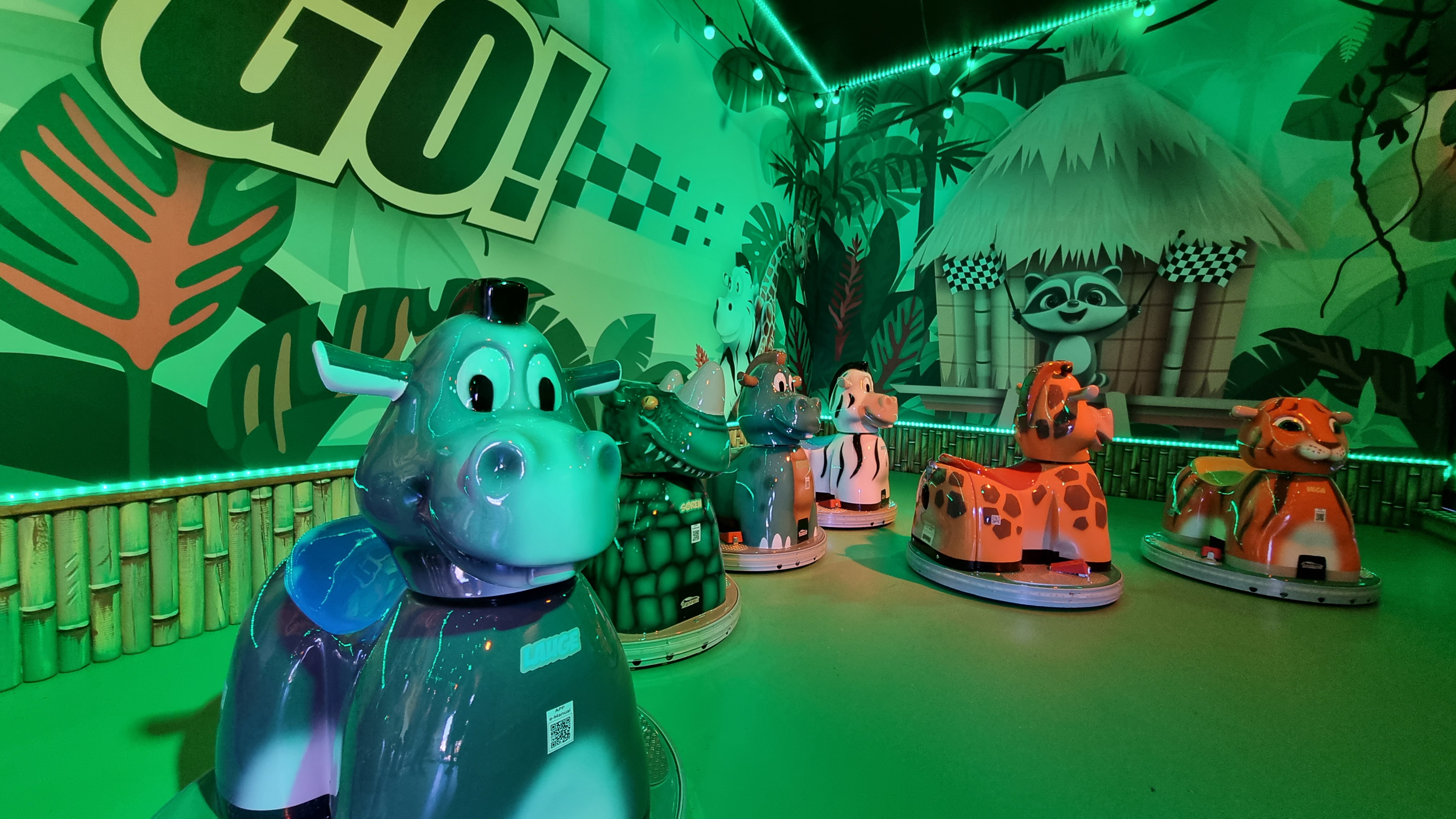 Jungleræs på Bakken giver sus i maven og smil på læben