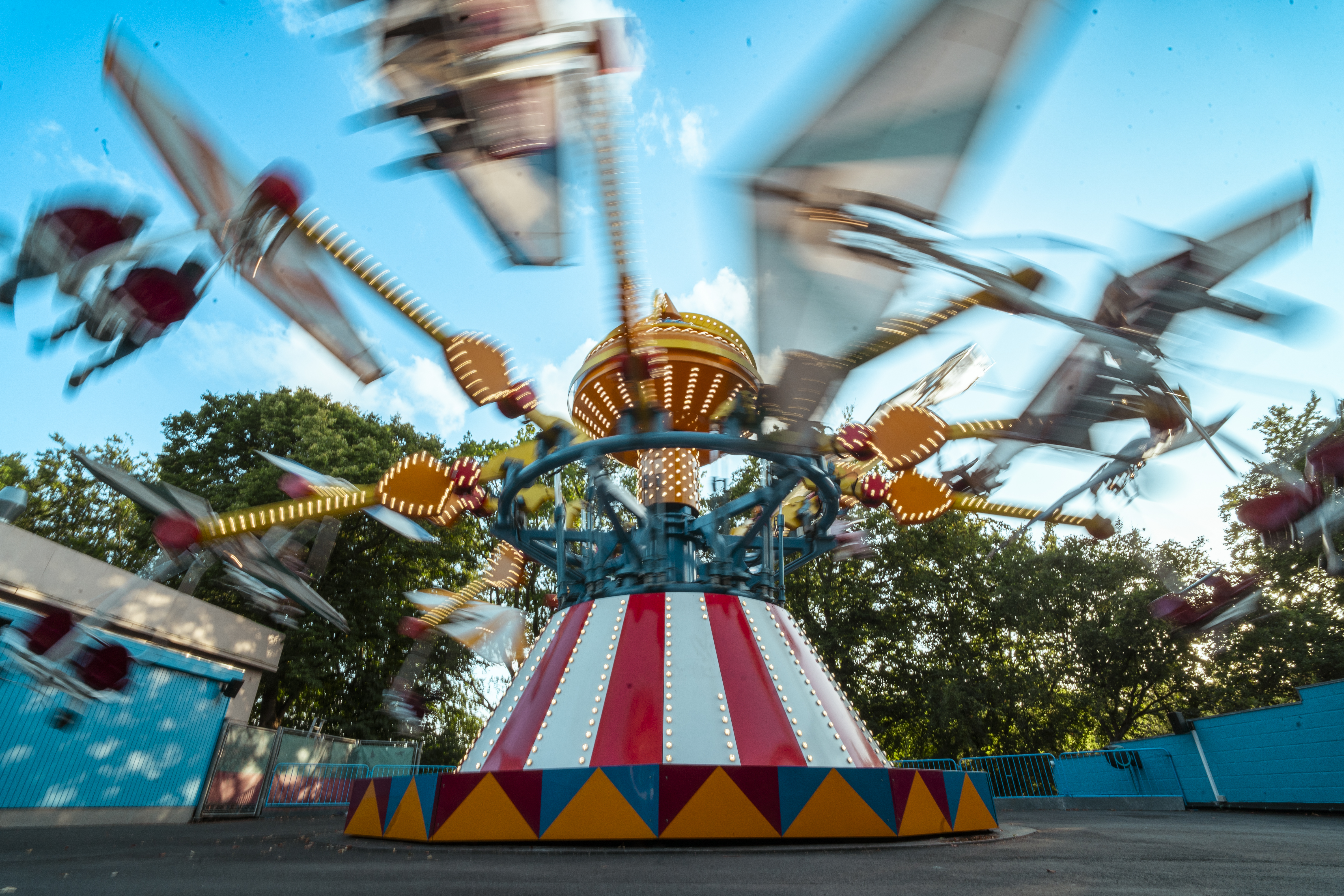 Bakken er en sjov forlystelsespark for hele familien!