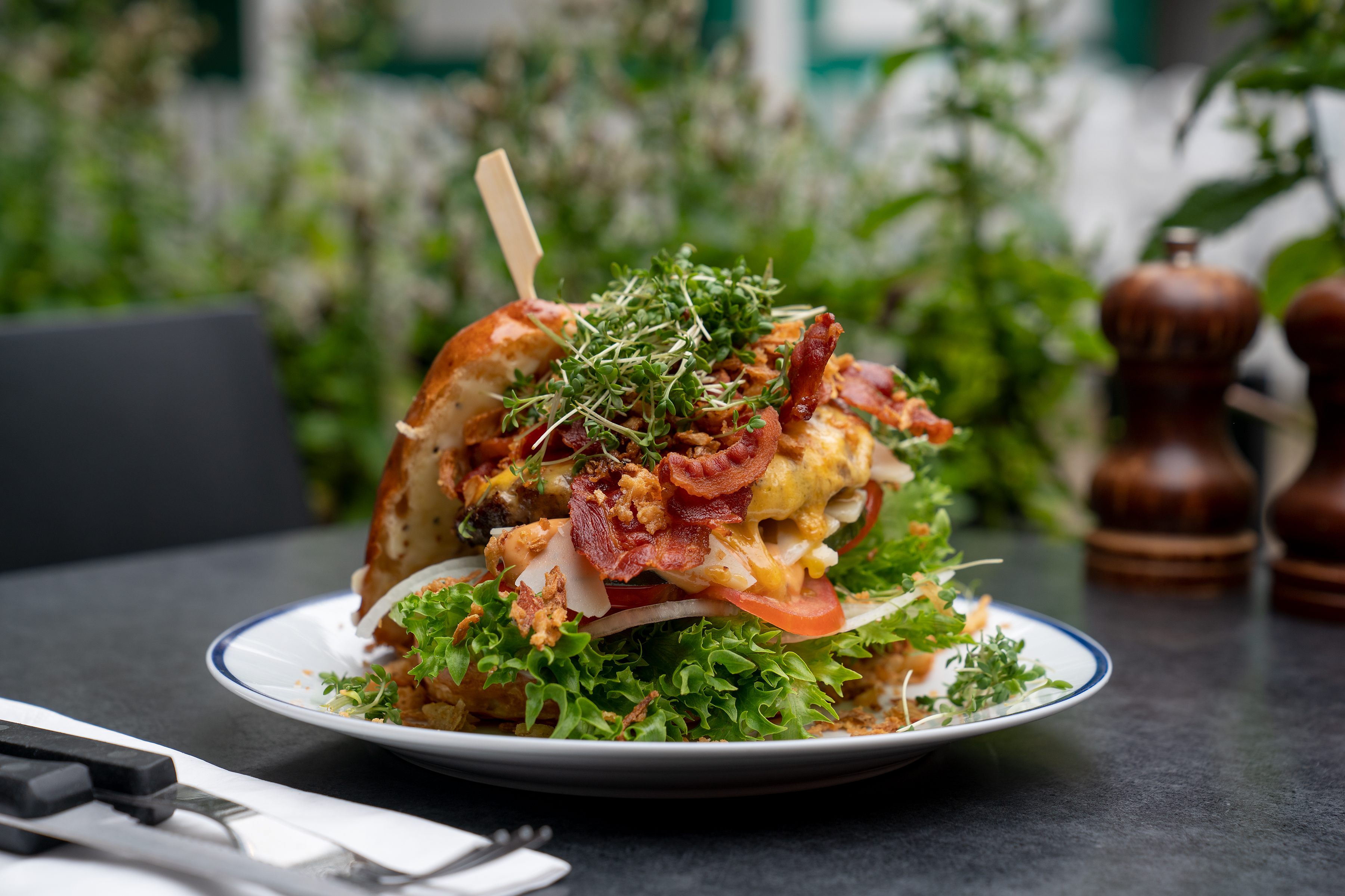 Bakken Smag Ilæ Burger