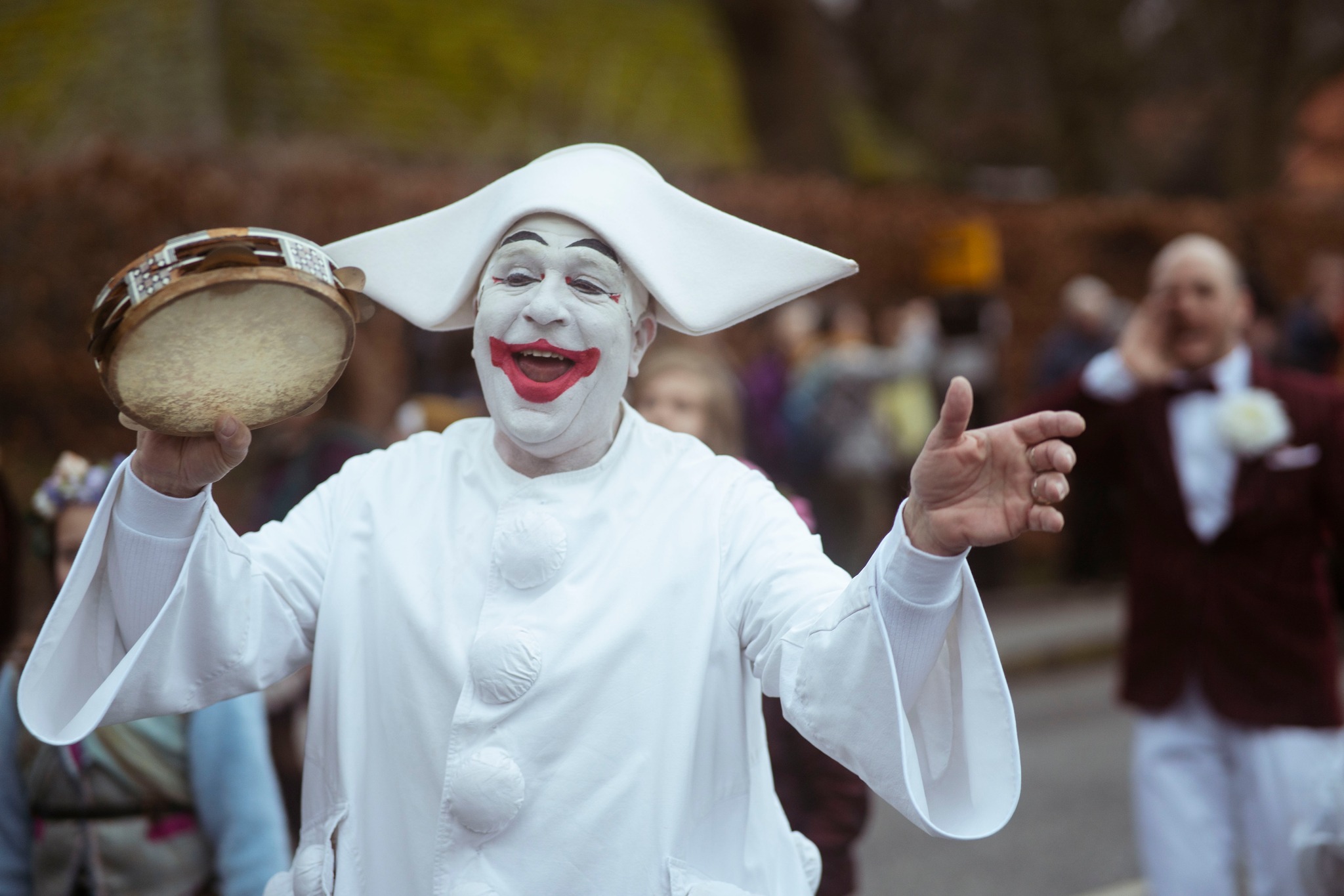 Pjerrot Åbner Bakken