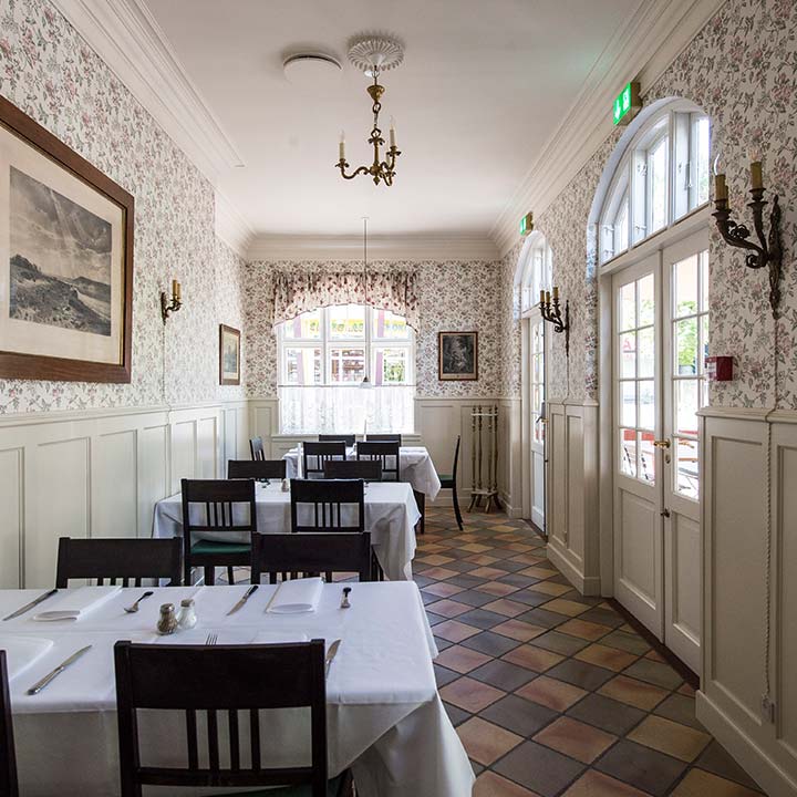 720 Jernbane Restauranten05